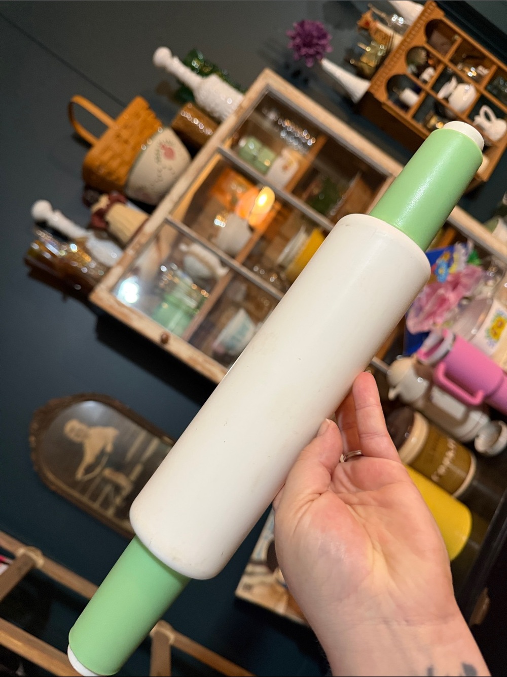 Vintage Mint & White Rolling Pin - Non-Branded - ALL PLASTIC